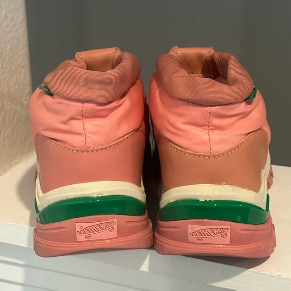 Vans UA Slip Hiker LX Wms 5.5/ Men’s 4 Skate Shoes Coral Almond Worn Once - Picture 8 of 11